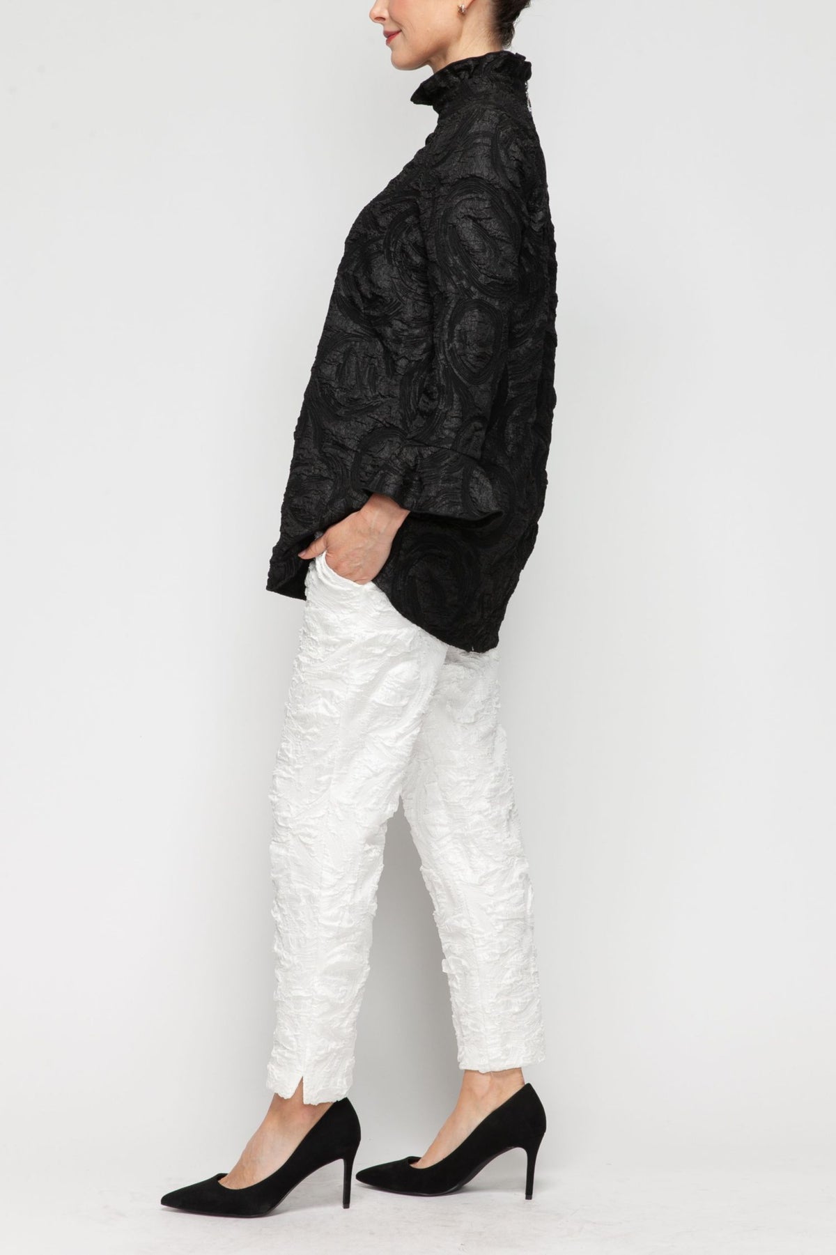 IC COLLECTION Top - 6402T - BLACK