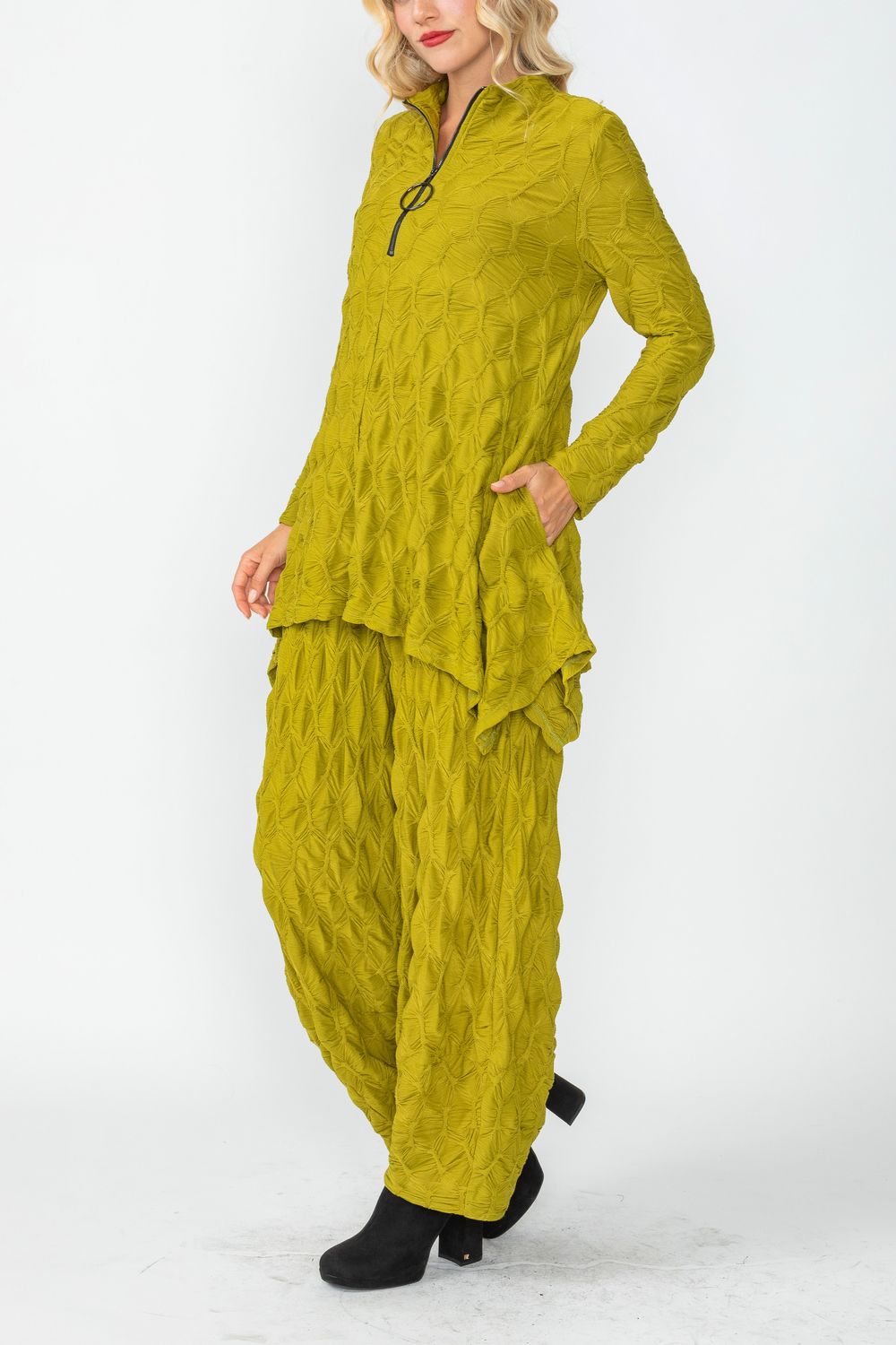 IC COLLECTION Top - 6631T - MUSTARD