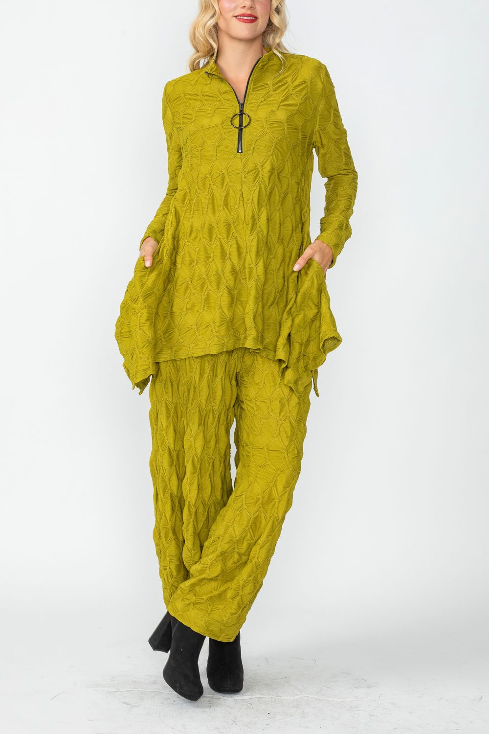 IC COLLECTION Top - 6631T - MUSTARD