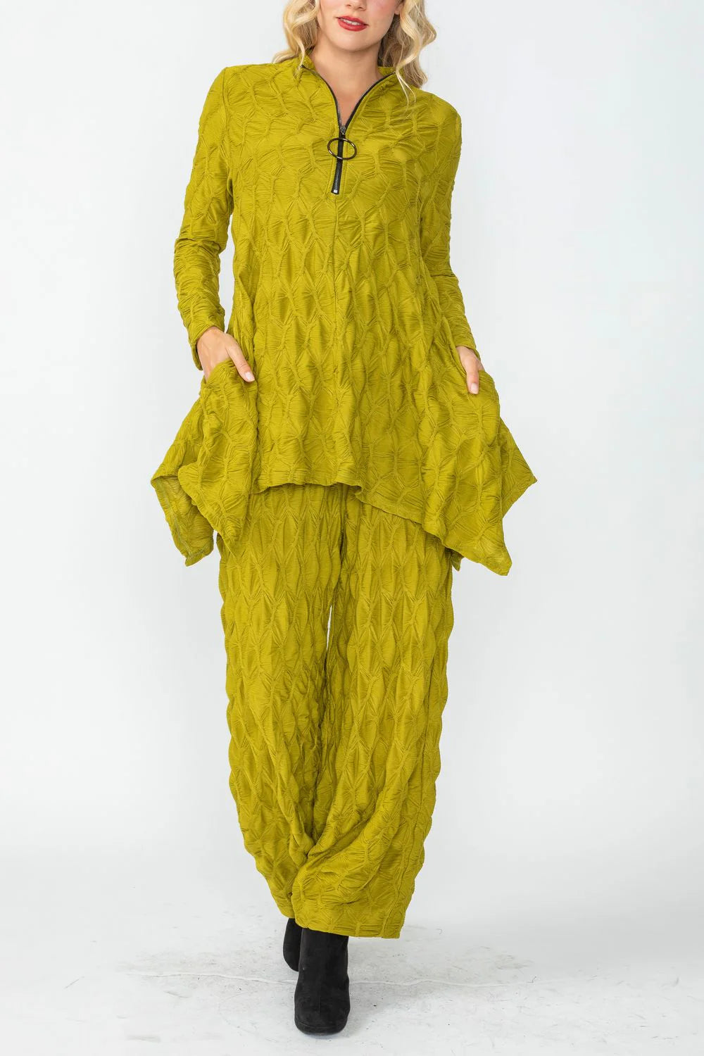 IC COLLECTION Top - 6631T - MUSTARD