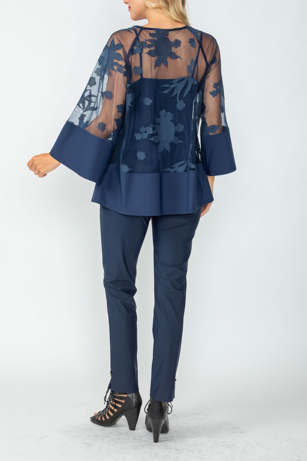 IC COLLECTION Top- 6656T- NAVY