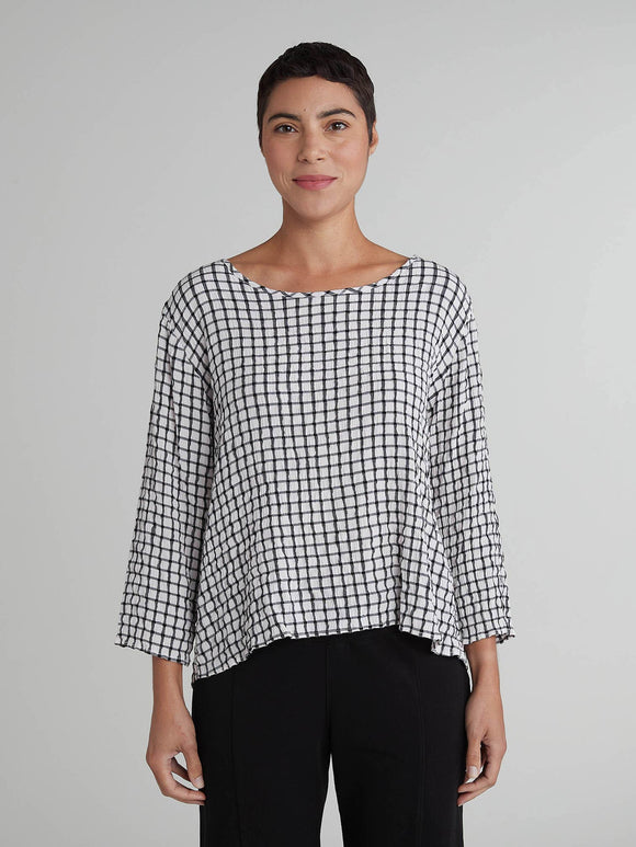 CUT LOOSE - Black Crinkle Plaid Split Back Top - 6827965Sp