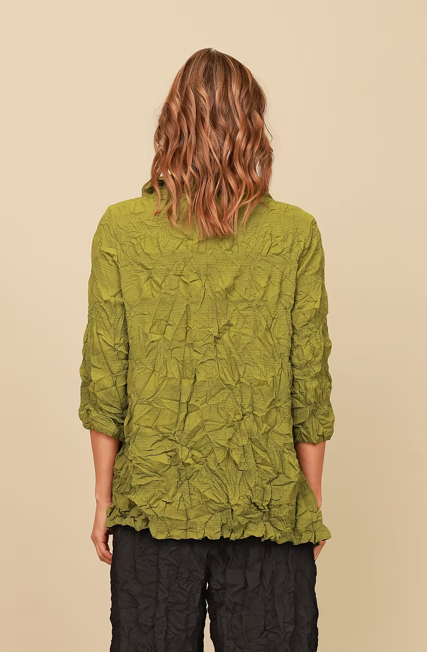 Chalet Gould Embossed Woven 3/4 Sleeve Cowl Neck Solid Top - T62411