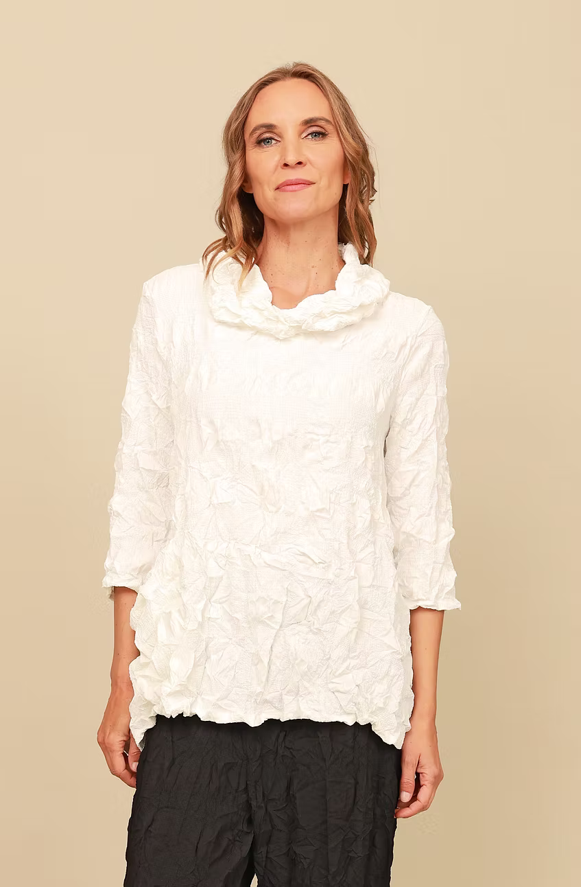 Chalet Gould Embossed Woven 3/4 Sleeve Cowl Neck Solid Top - T62411
