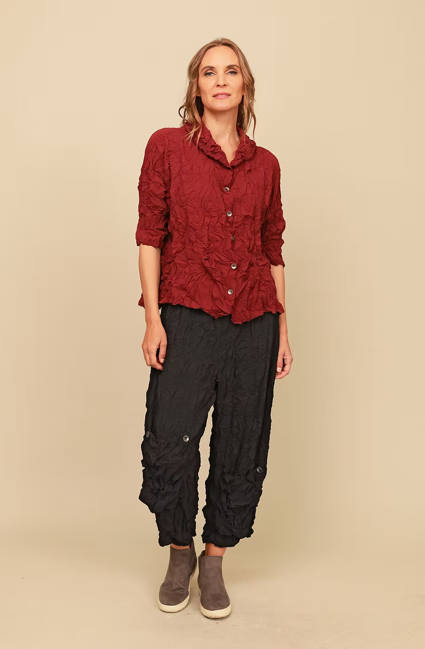 Chalet Cynthia Embossed Woven Short Pant - T68146