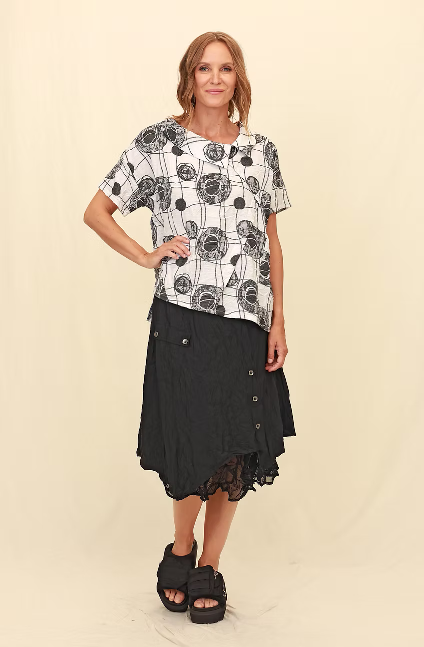 Chalet Short Sleeve Cassandra European Crush Parachute Top - TN7251