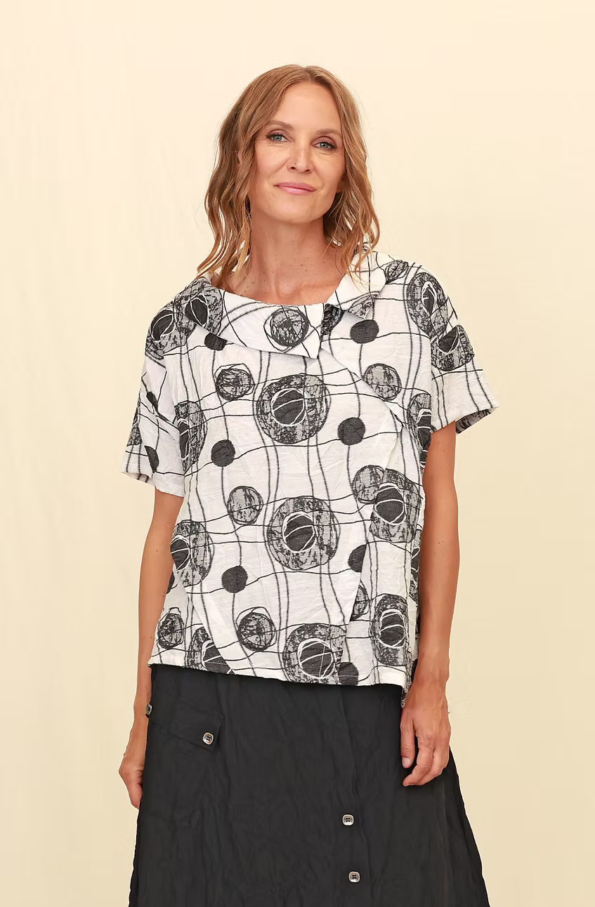 Chalet Short Sleeve Cassandra European Crush Parachute Top - TN7251