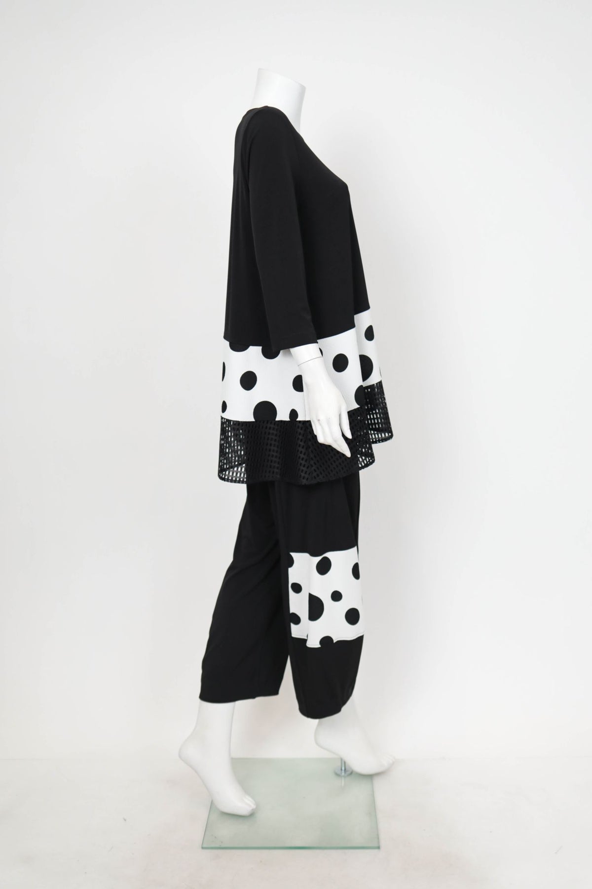 IC COLLECTION Top - 7025T - BLACK
