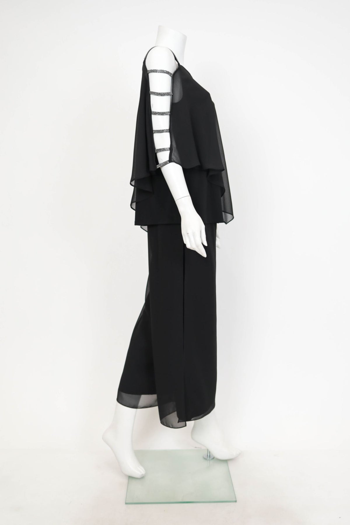 IC COLLECTION Top - 7050T - BLACK