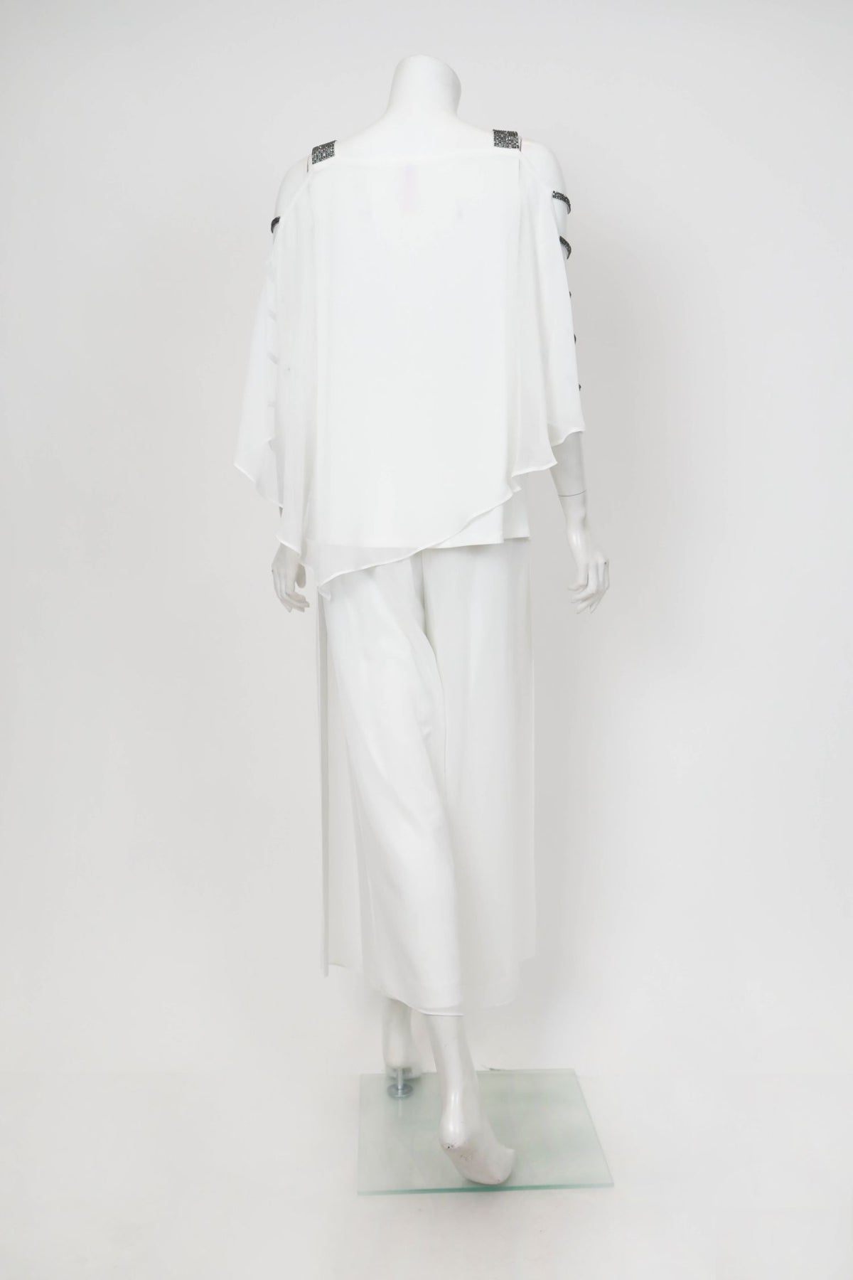 IC COLLECTION Top - 7050T - WHITE