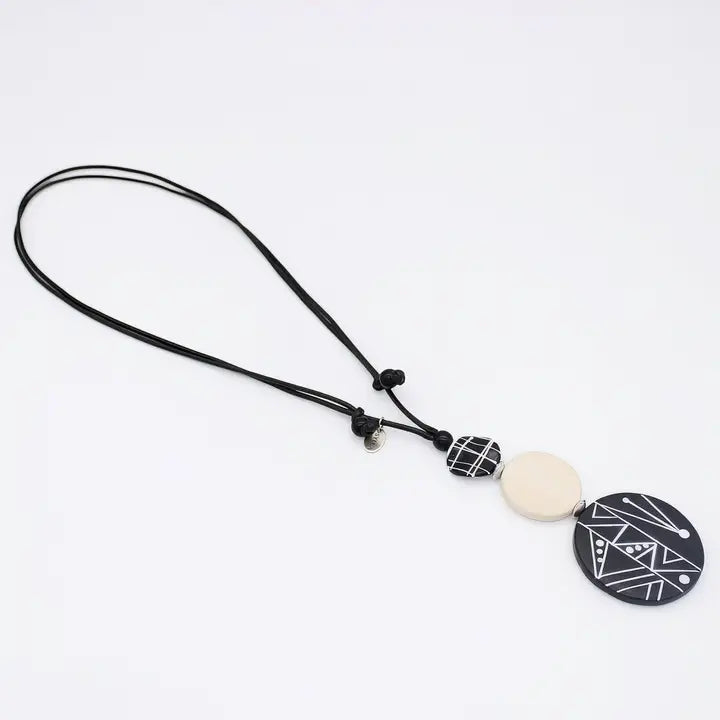 SYLCA Ebony and Ivory Noir Pendant - LS26N16 - BLACK