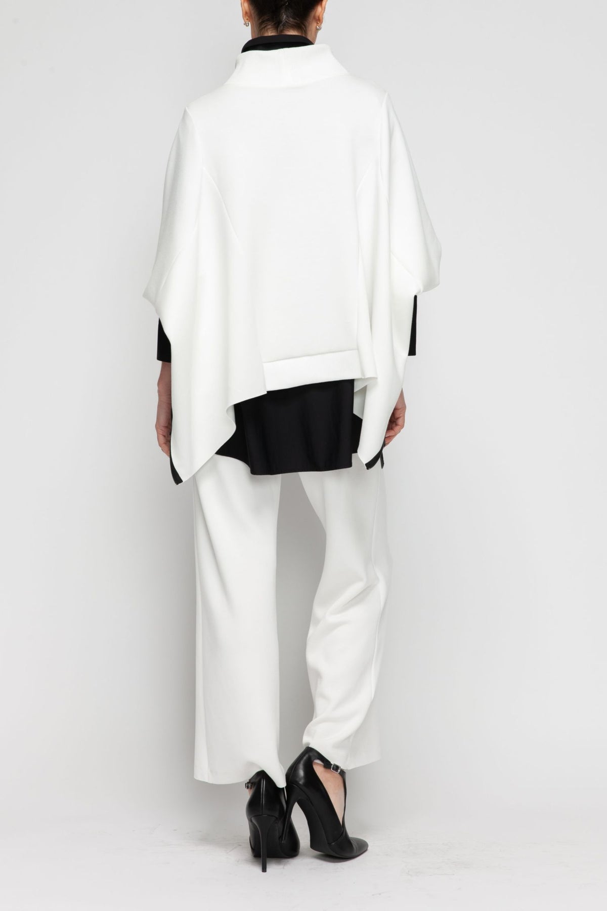 IC COLLECTION Top - 7136T - WHITE