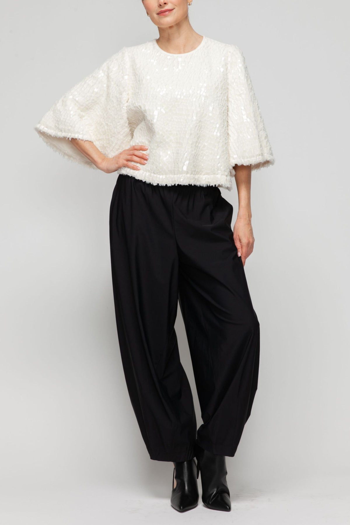 IC COLLECTION Top - 7138T - WHITE