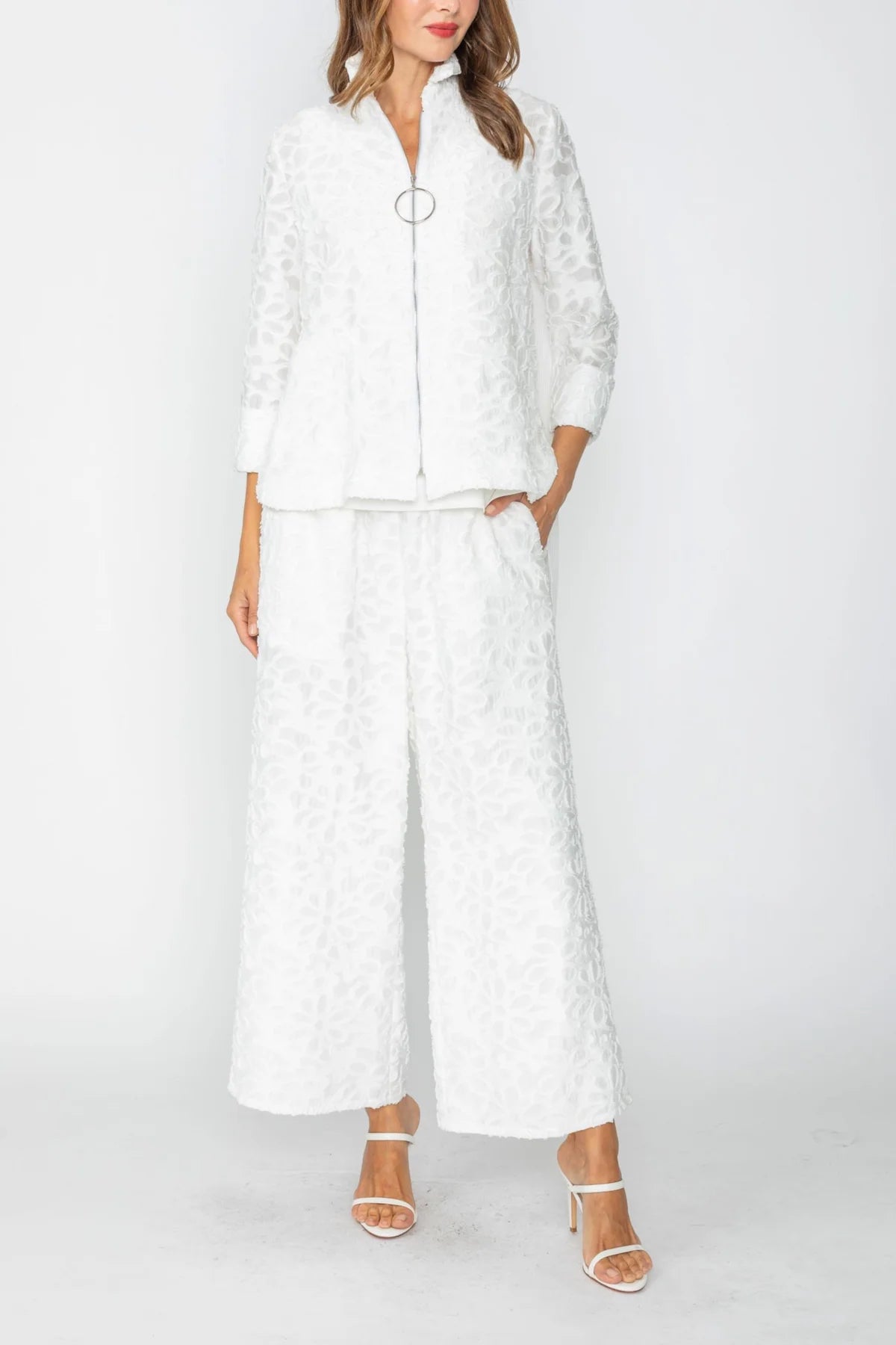 IC COLLECTION Top - 7799T - White