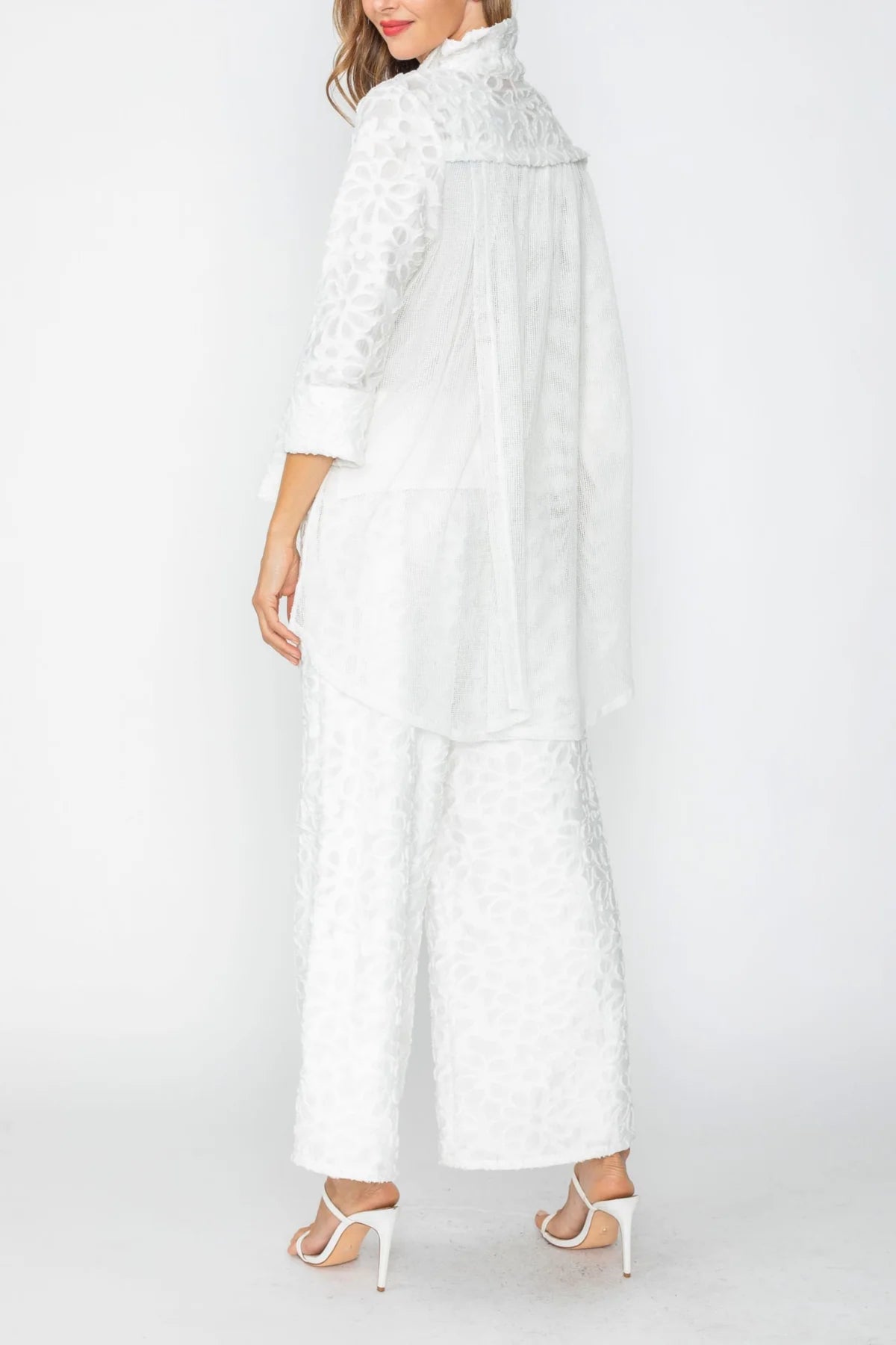 IC COLLECTION Top - 7799T - White