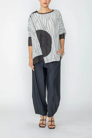 IC COLLECTION Top - 7812T - Black and White