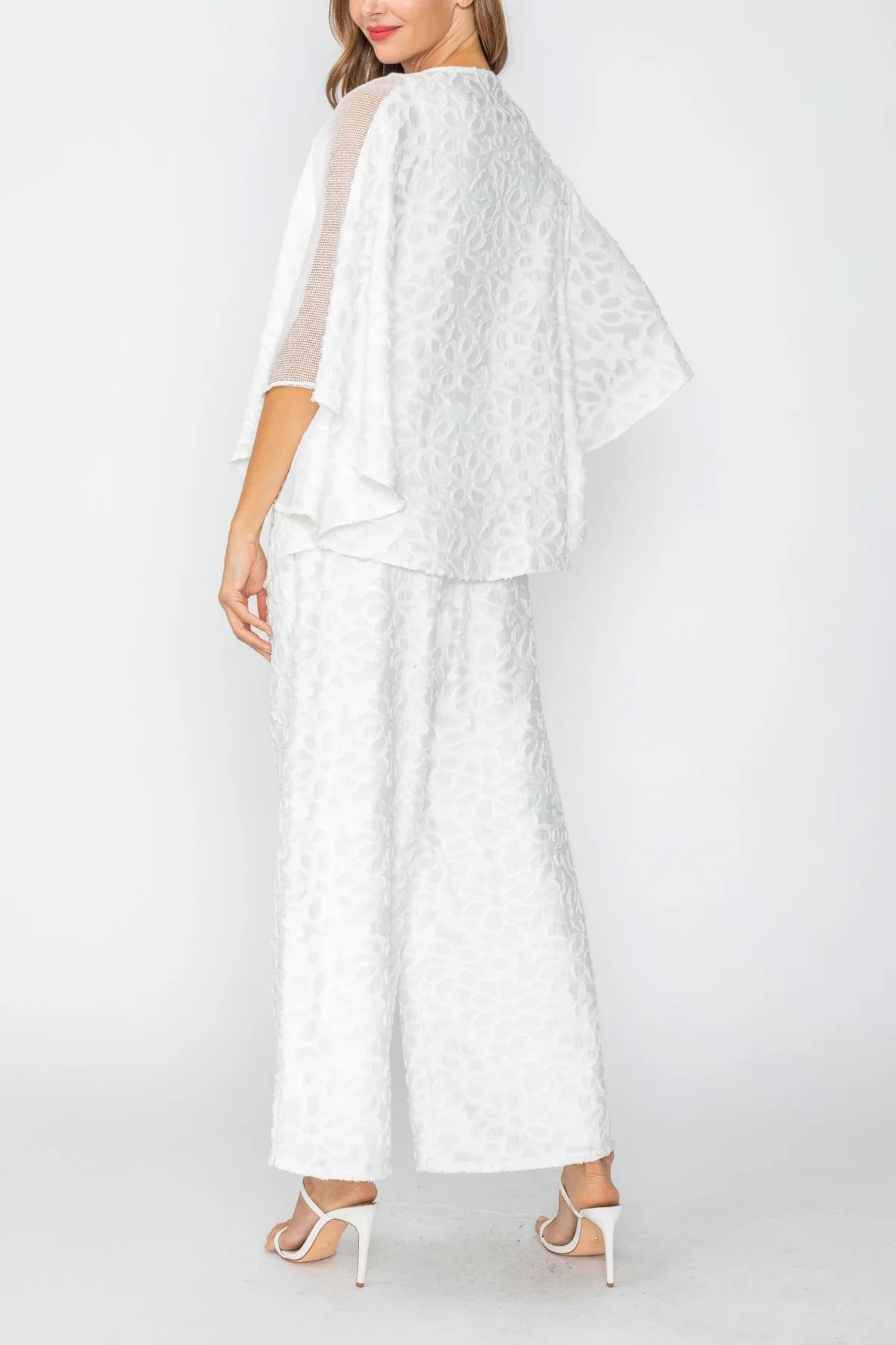 IC COLLECTION Top - 7838T - White