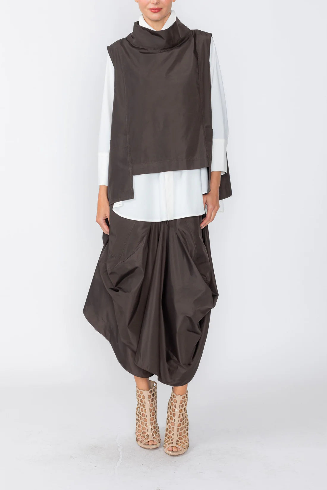 IC COLLECTION Vest - 8064V - BROWN
