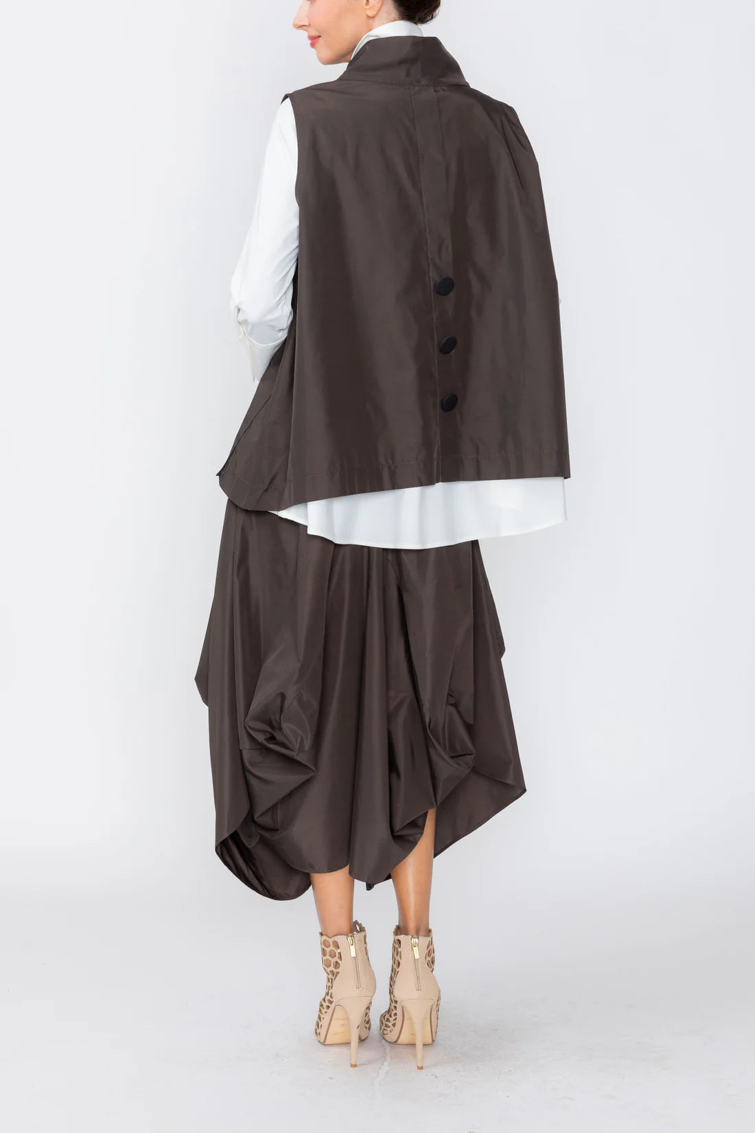 IC COLLECTION Vest - 8064V - BROWN