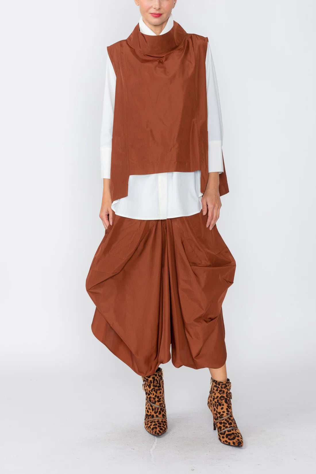 IC COLLECTION Vest - 8064V - RUST