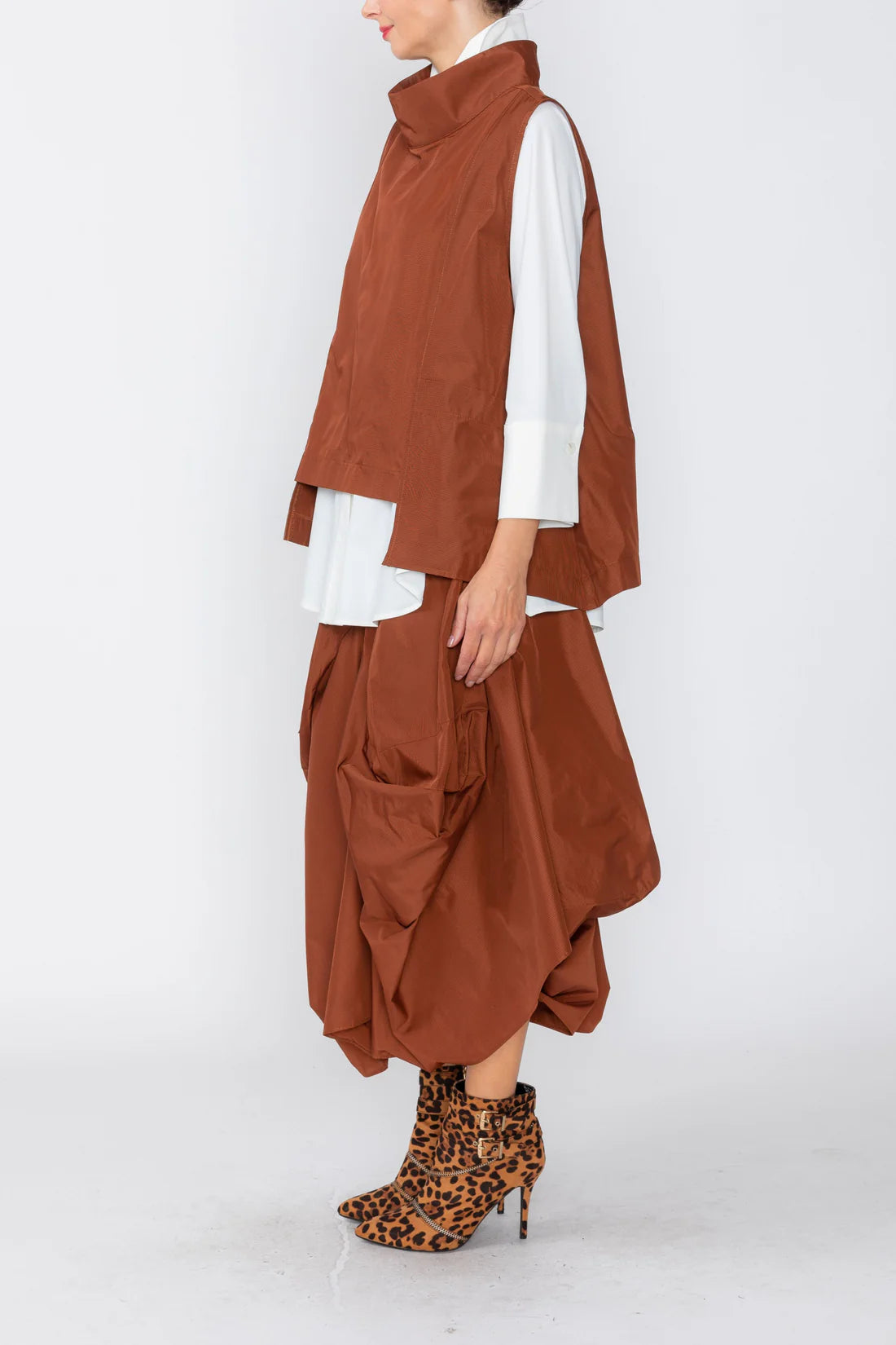IC COLLECTION Vest - 8064V - RUST