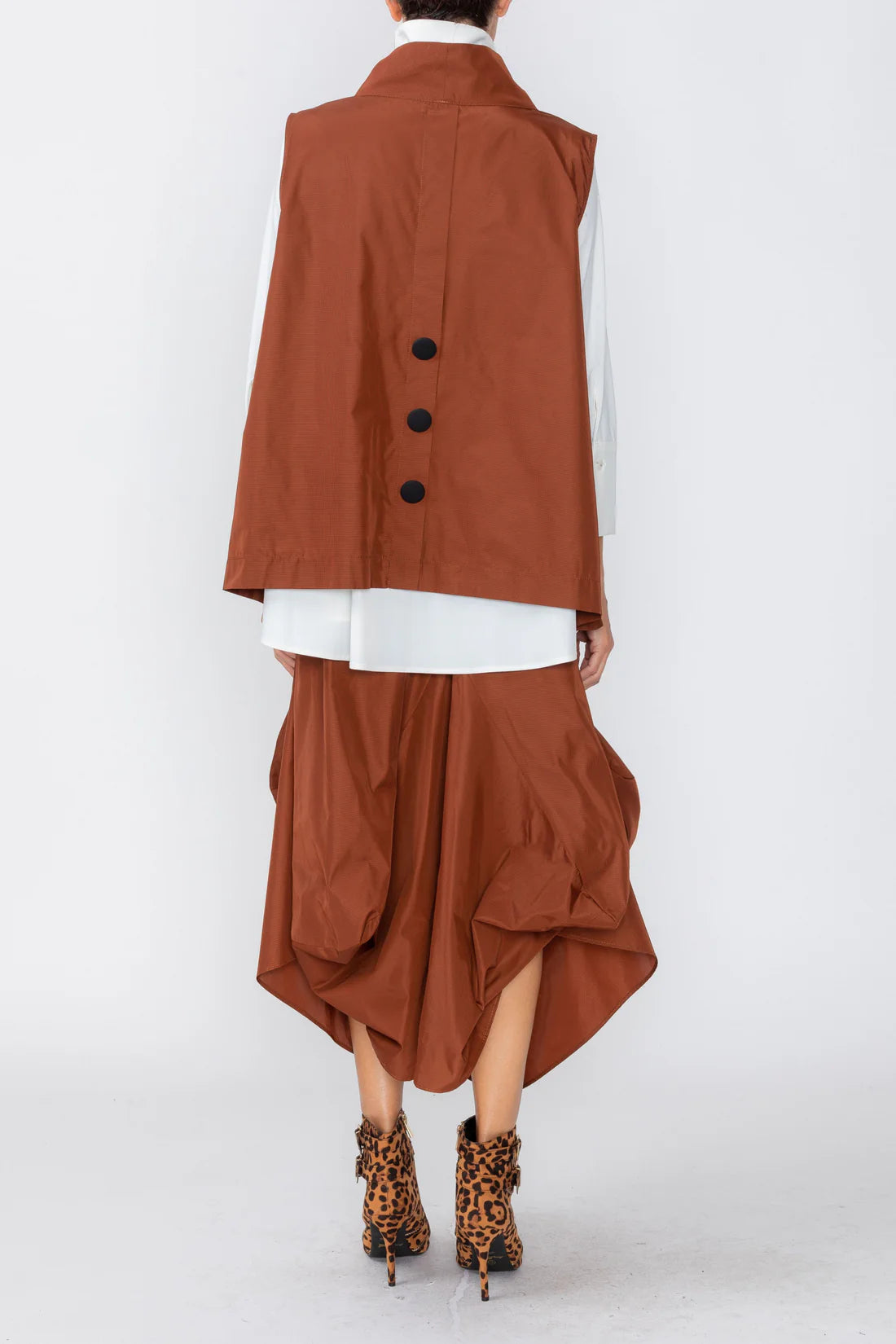 IC COLLECTION Vest - 8064V - RUST