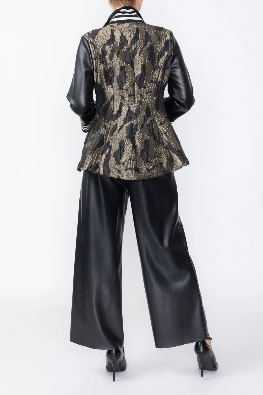 IC COLLECTION Jacket - 8075J - TAUPE