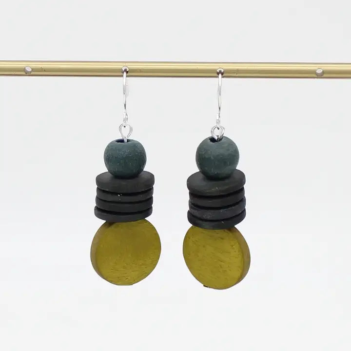 SYLCA Gray and Lime Simple Stack Earring