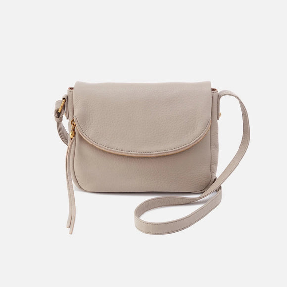 HOBO - Fern Medium Crossbody Messenger - TAUPE IN PEBBLED LEATHER