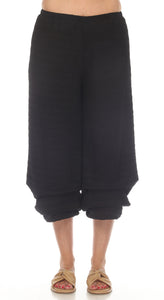 INOAH "Solid Black Textured Ruched Knit" Pant