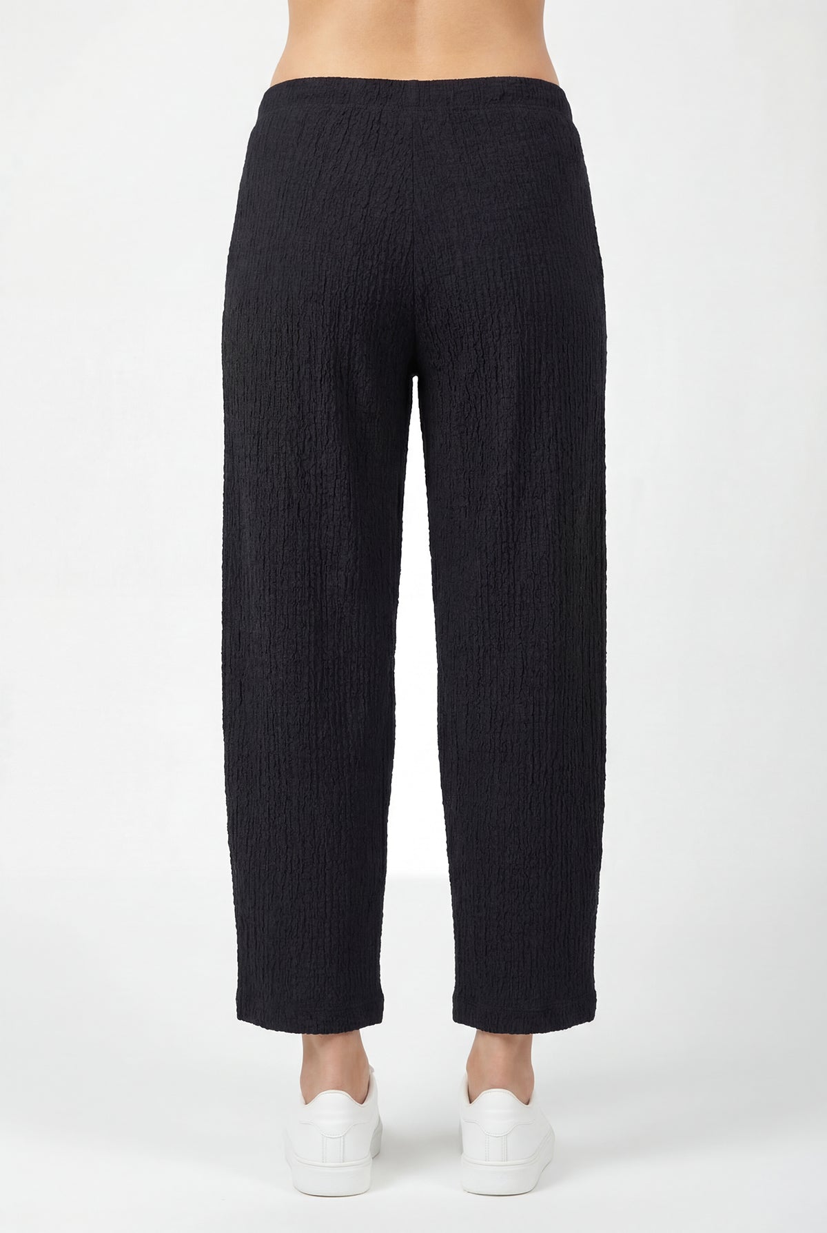 INOAH "Black" - Pants