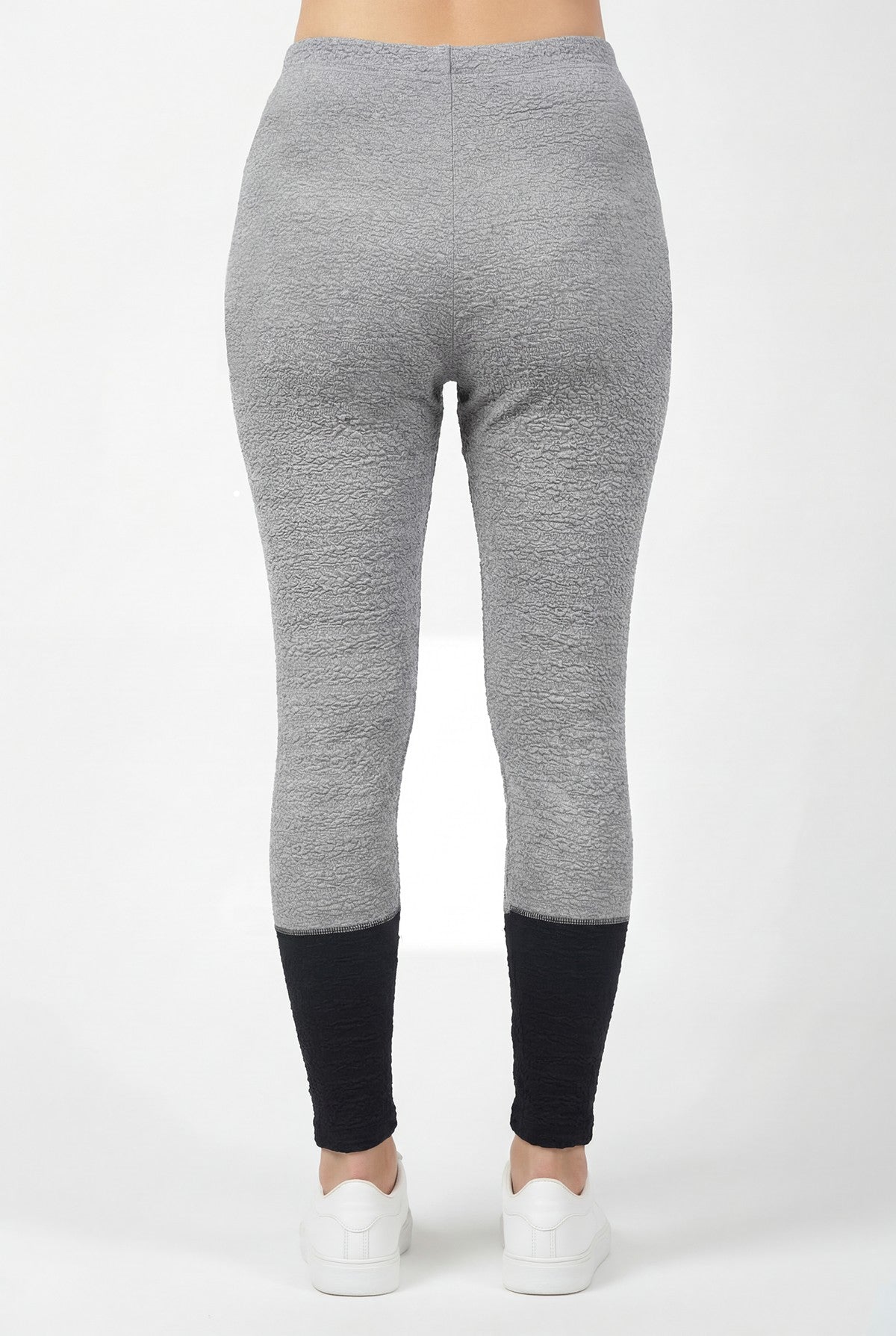 INOAH "Silver/Black" - Bottoms