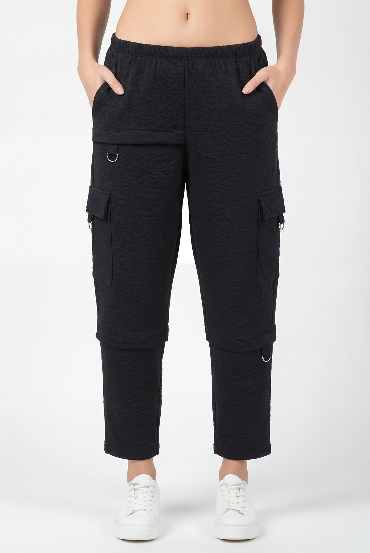INOAH "Black" - Bottoms