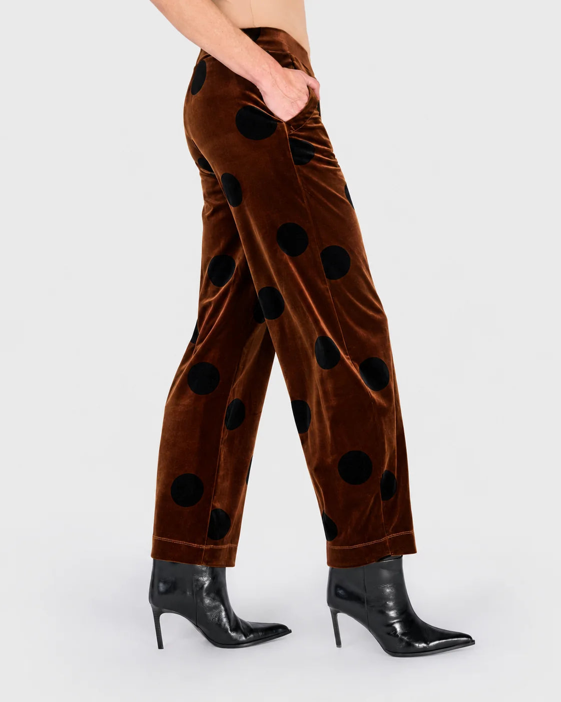 ALEMBIKA Everyday Velvet Flow Pants - AP716A - AMBER/BLACK DOTS