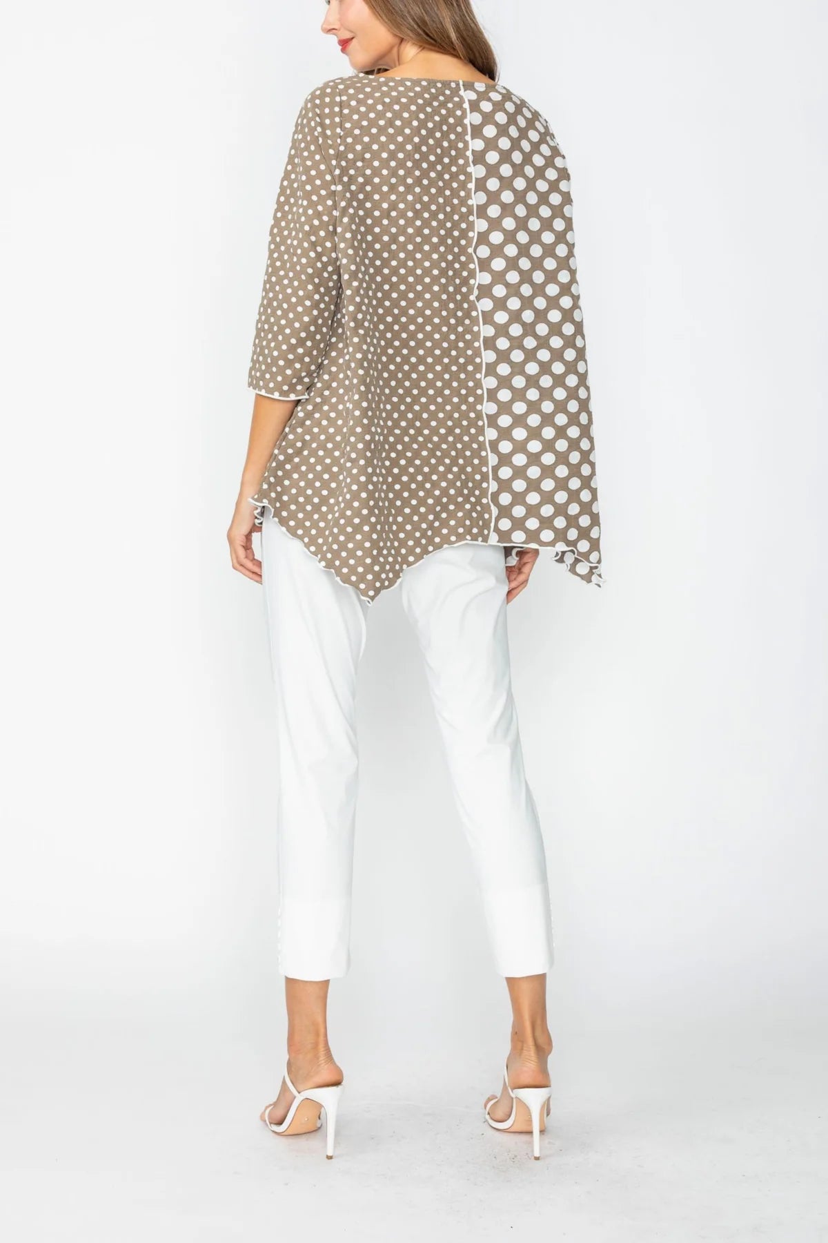 IC COLLECTION Top - C1062T - Brown