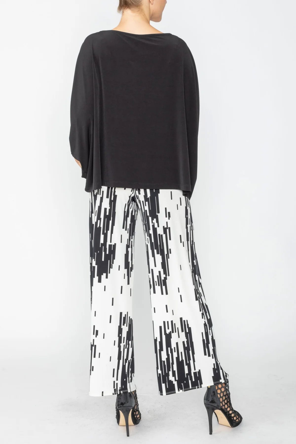 IC COLLECTION Top - C1083T - Black
