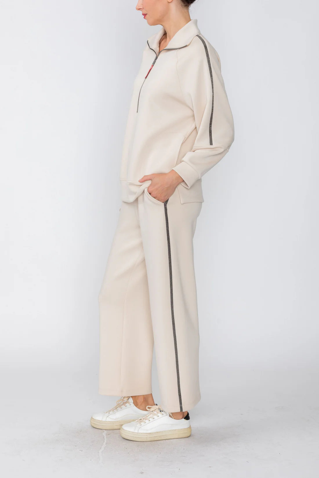 IC COLLECTION Top - C1160T - CREAM