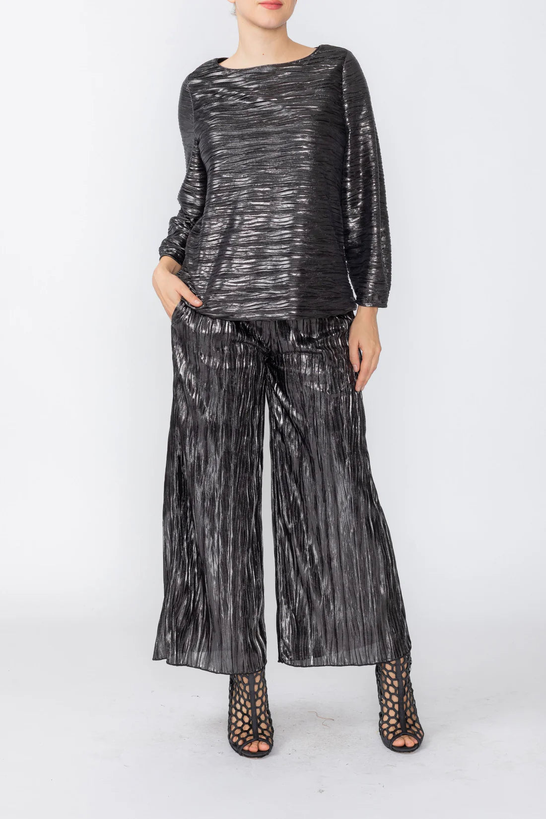 IC COLLECTION Top - C1198T - BLACK