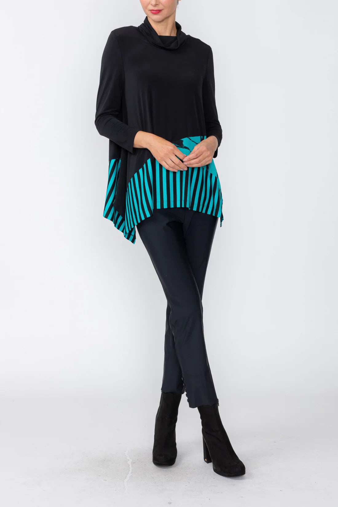 IC COLLECTION Top - C1212T - BLACK AND TEAL