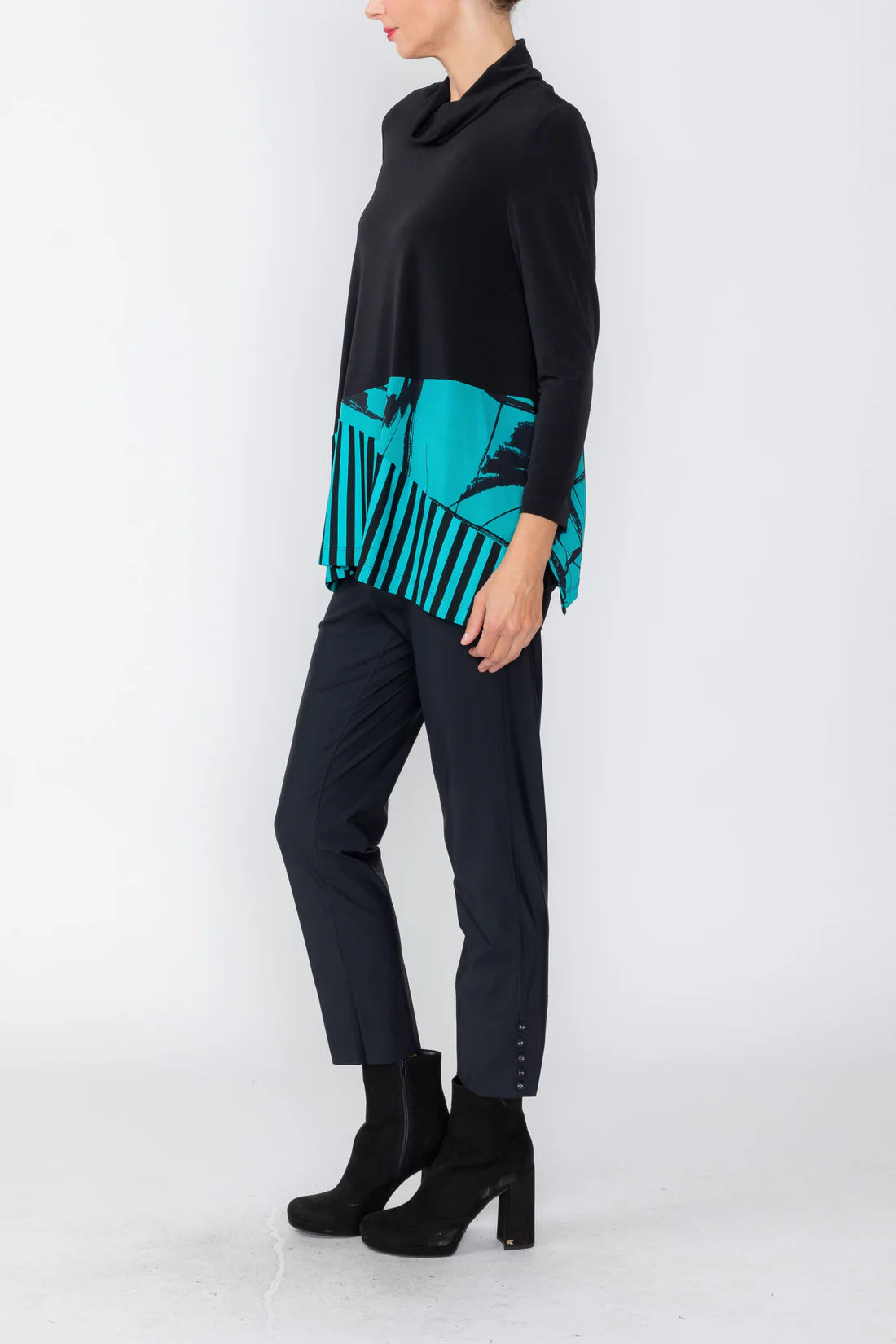 IC COLLECTION Top - C1212T - BLACK AND TEAL