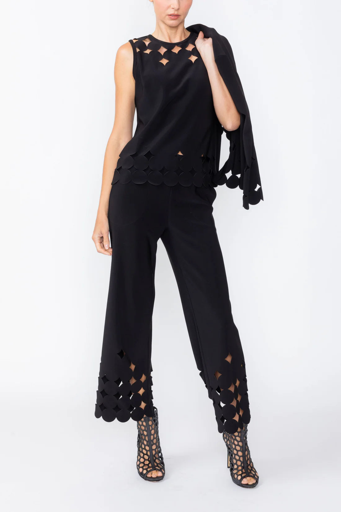 IC COLLECTION Top - C1234T - BLACK