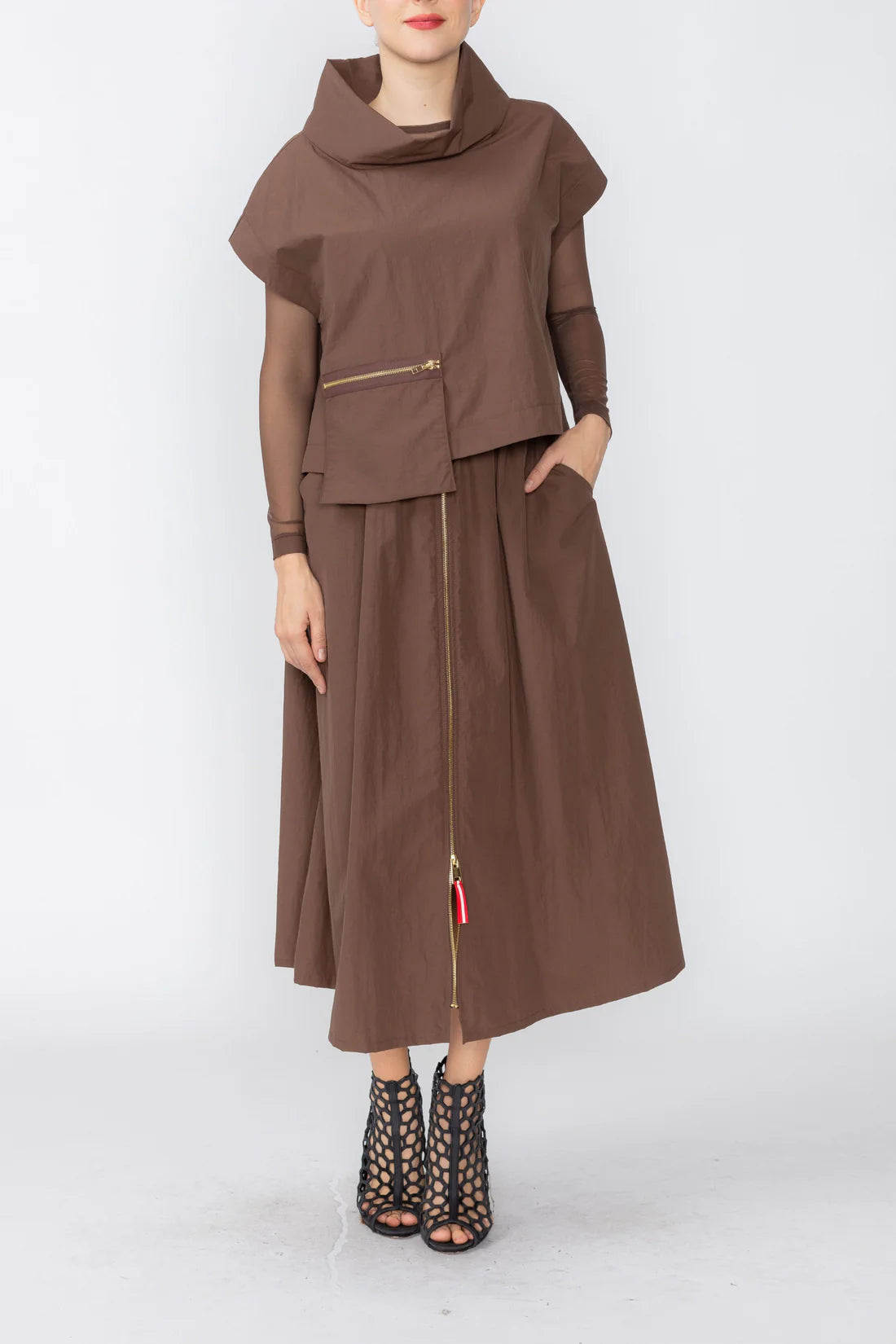 IC COLLECTION Top - C1242T - BROWN