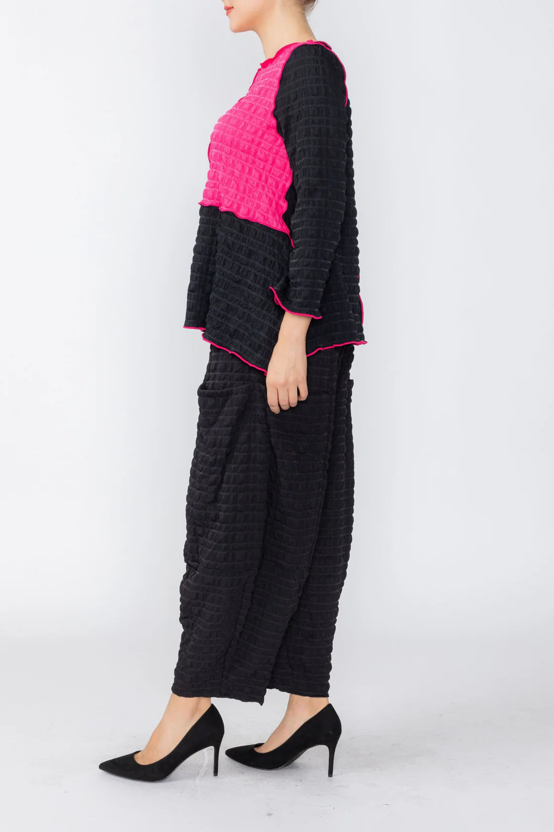 IC COLLECTION Jacket - C1251T - BLACK AND FUCHSIA