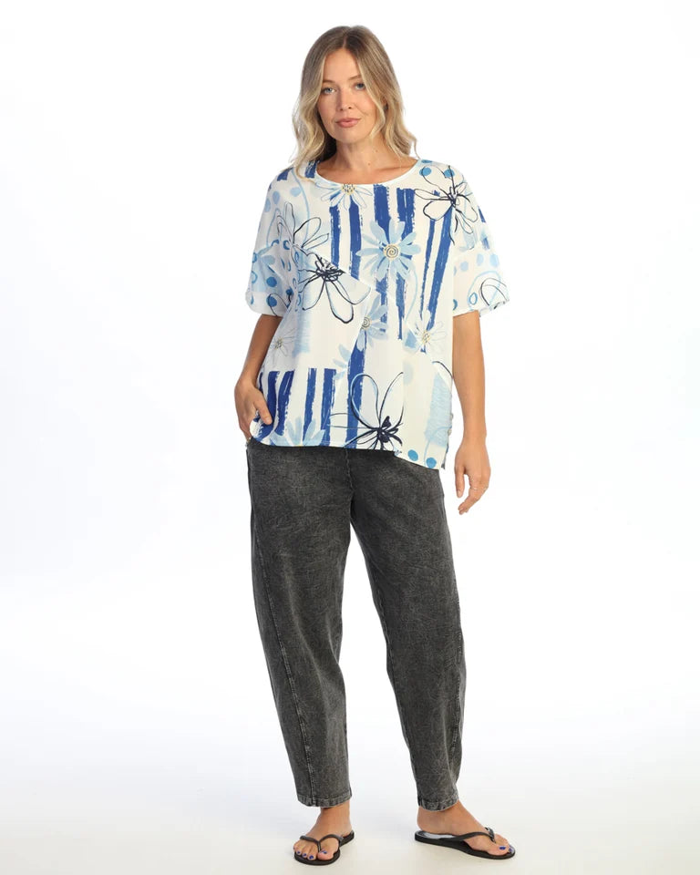 JESS & JANE Bubble Crepe Top w/ Front Seam & Side Slit Detail w/ Button Accent - CD3-2290 - BLUE BLOOM