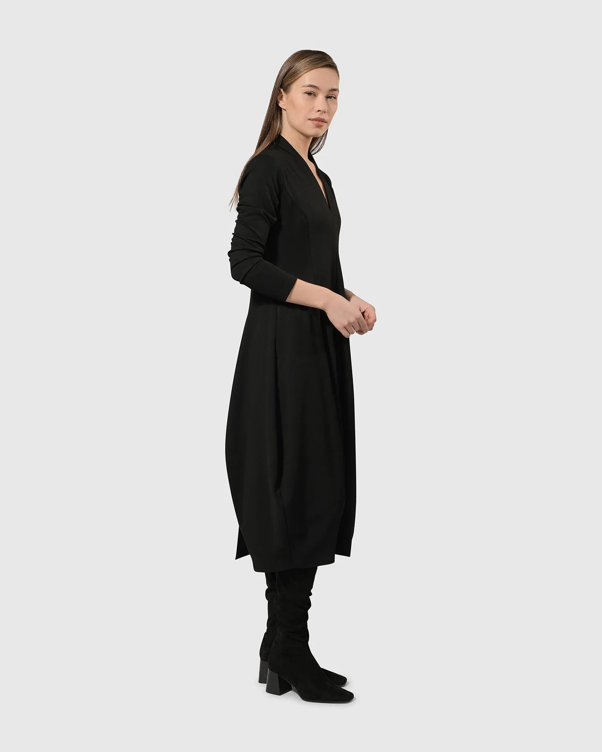ALEMBIKA Essential Pockets Cocoon Dress - AD119B - BLACK