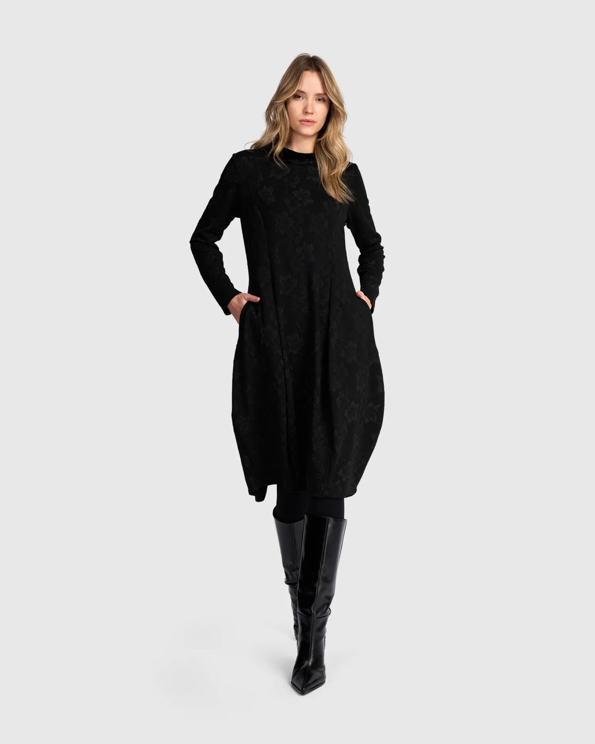 ALEMBIKA Locket Dress - AD911D - BLACK FLORA