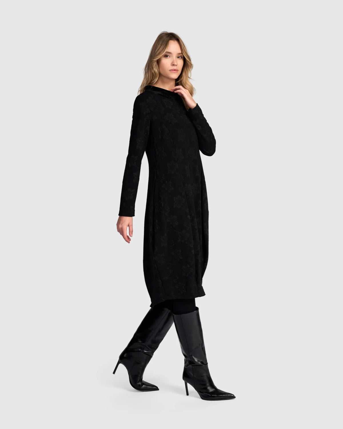 ALEMBIKA Locket Dress - AD911D - BLACK FLORA