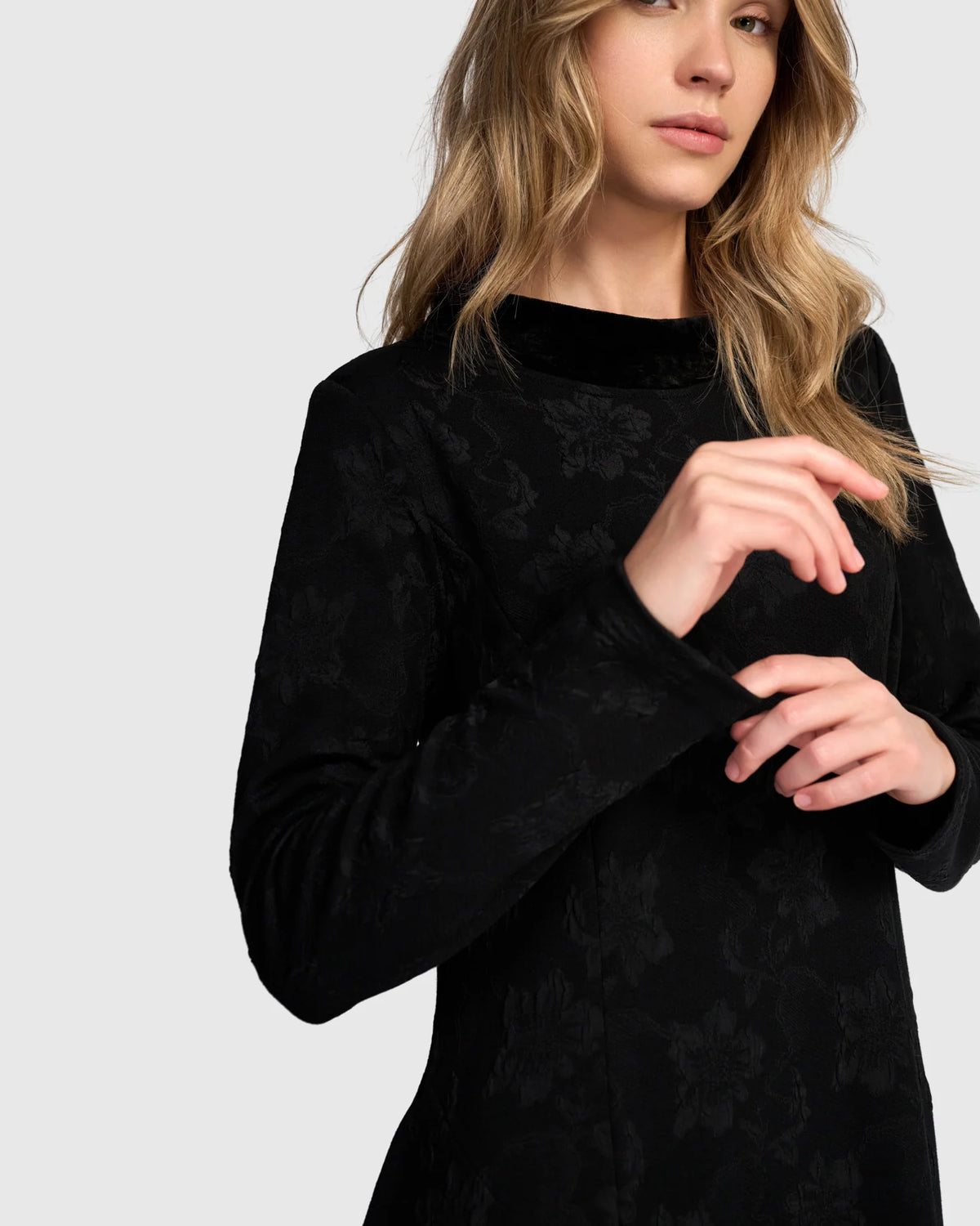 ALEMBIKA Locket Dress - AD911D - BLACK FLORA