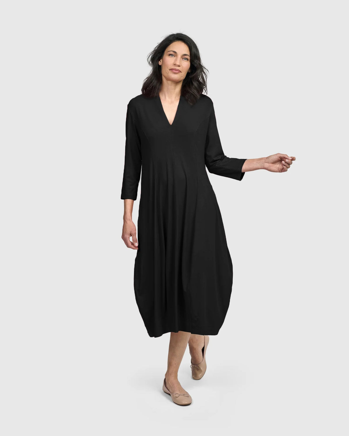 ALEMBIKA Essential Pockets Cocoon Dress - AD119B - BLACK