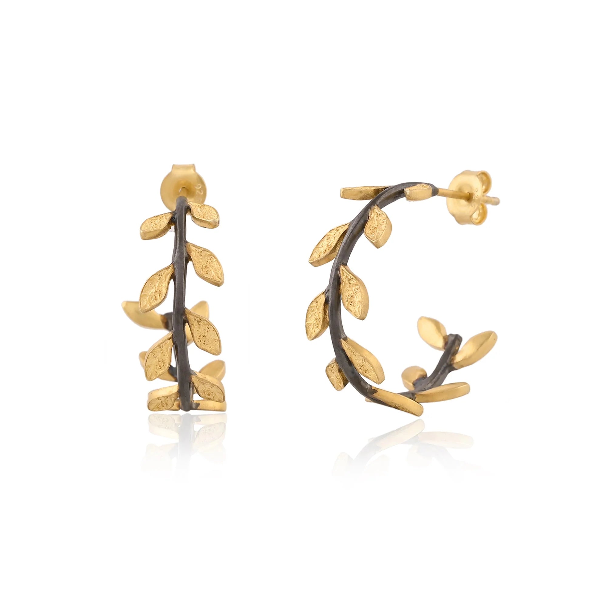 MANJUSHA Two Tone Black & Gold Leaf Hoop - E6056